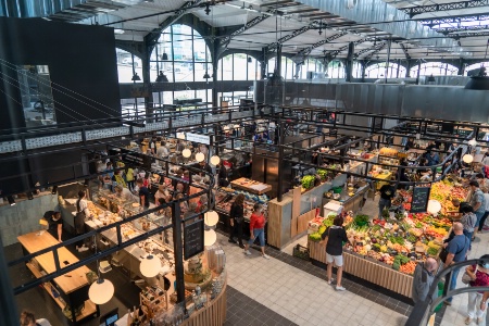 Les halles Mazerat, à Saint-Etienne, l'un des huit sites opérés par Biltoki.