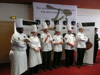 6 candidats étaient aujourd'hui en lice pour la sélection française du Concours international des desserts de restauration C3 organisé par Valrhona