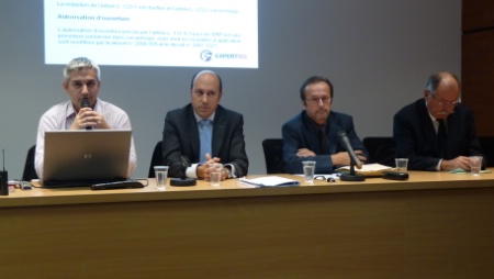 De gauche à droite : Fabrice Barthélémy, Maître Besson, avocat, Christian Navet et Charly Belisson de l'Upih. De gauche à droite : Fabrice Barthélémy, Maître Besson, avocat, Christian Navet et Charly Belisson de l'Upih.