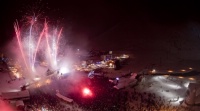 Tignes : spectacles pyrotechniques et DJ's très connus animent les nuitsde Tignes.
