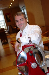 Jacques Faby, chef du Cours des lices. Jacques Faby, chef du Cours des lices.