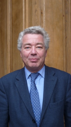 Diier Chenet, président du Synhorcat, estime que l'éthylotest chimique devrait être obligatoire dans le kit sécurité.