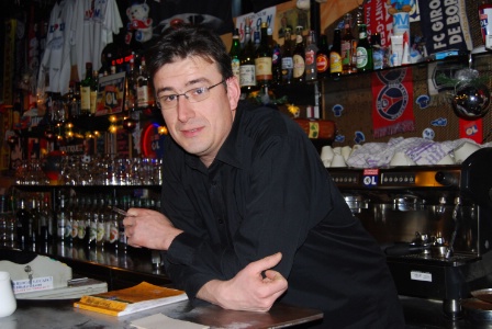 Philippe Rebouillat, gérant du VO Café à Chalon-sur-Saône (71) Philippe Rebouillat, gérant du VO Café à Chalon-sur-Saône (71)
