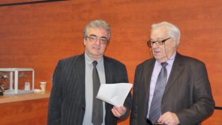 Francis Attrazic et André Delcassan, membres du Conseil de surveillance, ont, peu après le Conseil d'administration, officiellement confirmé la date des prochaines élections à la tête de l'Umih. Francis Attrazic et André Delcassan, membres du Conseil de surveillance, ont, peu après le Conseil d'administration, officiellement confirmé la date des prochaines élections à la tête de l'Umih.