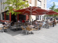 Une des terrasses du Parisien, dans le centre ville.