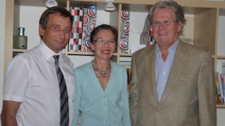 Jean-Luc Binet, Geneviève Bahler et Jean-Pierre Chedal nous donnent, notamment, un aperçu des nouvelles clientèles touristiques parisiennes.