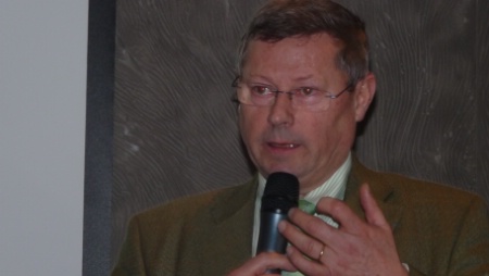 Laurent Caraux lors de l'assemblée générale du SNRTC jeudi 24 mars à Paris. Laurent Caraux lors de l'assemblée générale du SNRTC jeudi 24 mars à Paris.