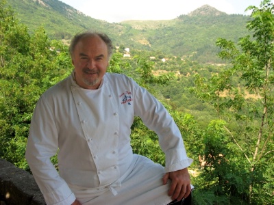 Patrick Pagès au coeur de ce pays cévenol qui inspirait sa cuisine. Patrick Pagès au coeur de ce pays cévenol qui inspirait sa cuisine.