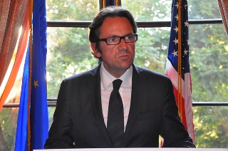 Frédéric Lefebvre, au consulat général de France à New York : “ La clientèle américaine aime la France mais on ne peut pas vivre sur nos acquis.”