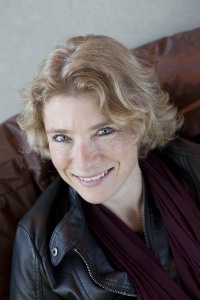 Corinne Menegaux. Corinne Menegaux.