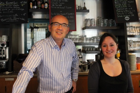 Michel Sibi, propriétaire du café du coin, vient de recevoir le label de l'association Service en tête.