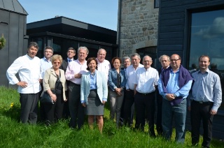 De g à d : Régis Marcon, Philippe Lefevre, Claudine Fabby, Michel Geiser, Jean-Pierre Chedal, Sophie Huberson, Gérald Henrion, Agnès Théodose, Didier Chastrusse, Roland Héguy, Hervé Bécam, Jacques Barré, Gérard Guy et Dominique Gestin.
