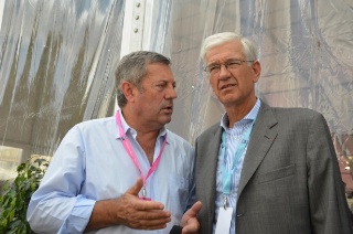 L'Umih doit prochainement signer une convention de partenariat avec la Fédération française du bâtiment (FFB) dont le président, Didier Ridoret, était aussi mercredi à Jouy-en-Josas. Tous deux représentants des branches aux préoccupations très proches.