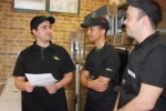 Une journée avec Driss Tamchachti, vendeur-préparateur chez Subway