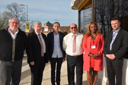 De g à d : Philippe Greselle, Claude Izard, Hervé Bésa, Gérard Guy, Abiba Galioto et Arnaud Arens.