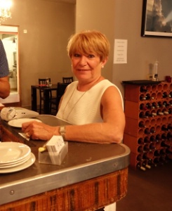 Martine Courbon, première femme à prendre la tête des hôteliers restaurateurs du Puy-de-Dôme. Martine Courbon, première femme à prendre la tête des hôteliers restaurateurs du Puy-de-Dôme.