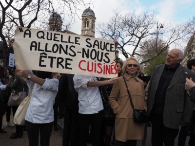 André Daguin et son épouse, Jo, tous deux anciens élèves de l'Ecole hôtelière de Paris, ont participé à la manifestation.
