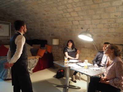 Le service de bière bouteilles et pression est aussi l'occasion, pour le jury, de mesurer le candidat sur son intérêt pour la bière.