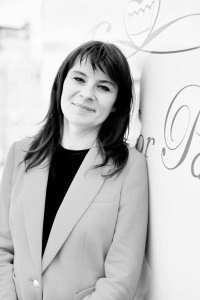 Laure Merveilleux a fondé avec son époux Didier, Didier's Pâtisserie en 1995.