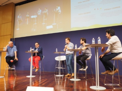 De g à d les intervenants de la table ronde sur les cuisines populaires en restauration : Didier Thévent, Philippe Carrion, Boris Coridian, Charles Compagnon et Patrice Gelbart.