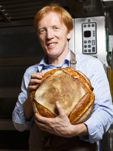 Éric Kayser.