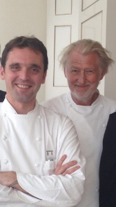 Olivier Biles en compagnie de Pierre Gagnaire. Olivier Biles en compagnie de Pierre Gagnaire.