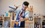 Les bartenders font leur show au festival Omnivore Paris
