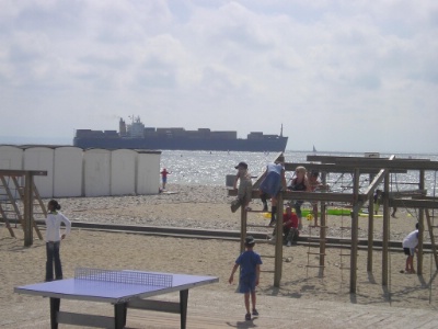 Le Havre, entre port et plage.