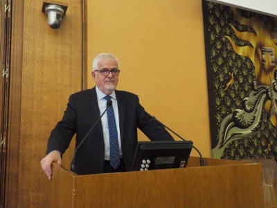 Marcel Bénézet lors de l'assemblée générale des élus de la CCI Paris Ile-de-France. Marcel Bénézet lors de l'assemblée générale des élus de la CCI Paris Ile-de-France.