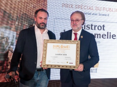 (A d sur la photo) : Prix du public pour Philippe Faure-Brac (Bistrot du sommelier Paris). (A d sur la photo) : Prix du public pour Philippe Faure-Brac (Bistrot du sommelier Paris).