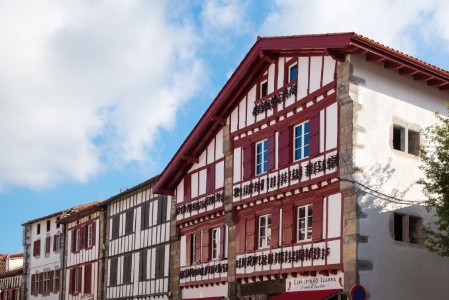 André Darraidou a administré pendant dix-sept ans la municipalité d'Espelette avec un bilan reconnu par tous. André Darraidou a administré pendant dix-sept ans la municipalité d'Espelette avec un bilan reconnu par tous.