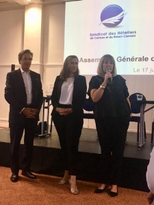 Christine Messeant lors de l'AG extraordinaire du 7 juillet 2019, aux côtés de Giuseppe Vincelli et de Laurence Lovera Christine Messeant lors de l'AG extraordinaire du 7 juillet 2019, aux côtés de Giuseppe Vincelli et de Laurence Lovera