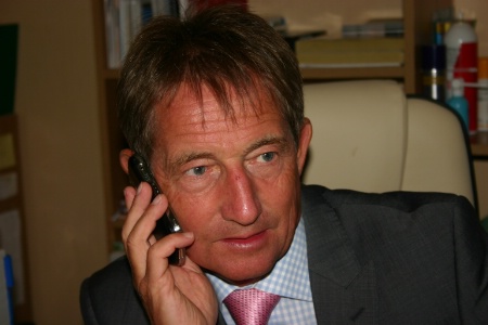 Christopher Terleski, président et fondateur de C.H.R. Conseil et Solutions : 'il est vital pour un exploitant de s'entourer des meilleures compétences dans chaque domaine de l'exploitation, y compris pour le choix de son comptable' Christopher Terleski, président et fondateur de C.H.R. Conseil et Solutions : 'il est vital pour un exploitant de s'entourer des meilleures compétences dans chaque domaine de l'exploitation, y compris pour le choix de son comptable'