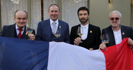 Olivier Poussier, Benjamin Roffet, Dominique Laporte et Philippe Faure-Brac à l'issue de l'annonce du résultat de la sélection. Olivier Poussier, Benjamin Roffet, Dominique Laporte et Philippe Faure-Brac à l'issue de l'annonce du résultat de la sélection.