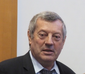Roland Héguy. Roland Héguy.
