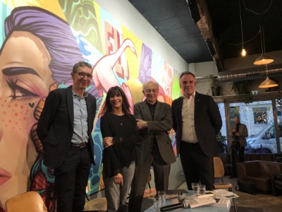 De g à d : Gilles Daveau, Bernadette Combette, Claude Fischler et le président de Transgourmet France, Eric Decroix. De g à d : Gilles Daveau, Bernadette Combette, Claude Fischler et le président de Transgourmet France, Eric Decroix.