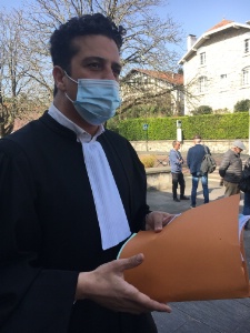 Maître Boudjenane Mehdi, avocat : 'On assiste à une tentative de noyade du dossier.'