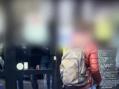 BFMTV a filmé la descente de police en direct. BFMTV a filmé la descente de police en direct.