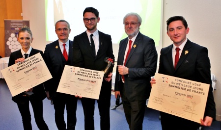 Marie Wodecki, David Biraud, Clément Delécluse, Philippe Faure-Brac et Logan Guignot-Trufley après l'annonce du résultat. Marie Wodecki, David Biraud, Clément Delécluse, Philippe Faure-Brac et Logan Guignot-Trufley après l'annonce du résultat.