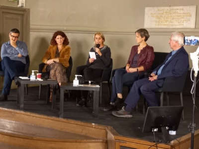De gauche à droite : Shafik Asal (Eco2initiatives), Corinne M'Bow (Ansamble), Marie Garnier (Metro), Nathalie Kerhoas (Bleu Blanc Coeur), Jean-Luc Fessard (Bon pour le climat).