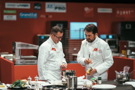 Nicolas Stamm et Jean-François Piège, parrains de la dernière édition d'Égast, en 2018, en démonstration pour l'ouverture du salon. Nicolas Stamm et Jean-François Piège, parrains de la dernière édition d'Égast, en 2018, en démonstration pour l'ouverture du salon.