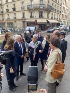 De g. à d. : Carole Granjean, Didier Chenet, Geneviève Darrieussecq, Astrid Panosyan-Bouvet, Jean Castex, Hélène Jacquemont.