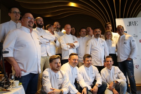 Les Jeunes Restaurateurs de France, réunis en congrès le 21 novembre dernier à Wimereux. Les Jeunes Restaurateurs de France, réunis en congrès le 21 novembre dernier à Wimereux.