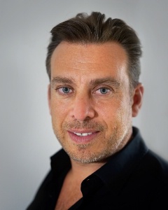De tels propos sont totalement à contre-courant de l'époque ! Si un maire a un problème avec un professionnel, il ne doit pas jeter l'opprobre sur toute une profession., déclare Thierry Fontaine De tels propos sont totalement à contre-courant de l'époque ! Si un maire a un problème avec un professionnel, il ne doit pas jeter l'opprobre sur toute une profession., déclare Thierry Fontaine