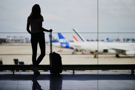 Seuls 10% des touristes chinois sont de retour en France, alors que 91 % du trafic international aérien est rétabli. Seuls 10% des touristes chinois sont de retour en France, alors que 91 % du trafic international aérien est rétabli.